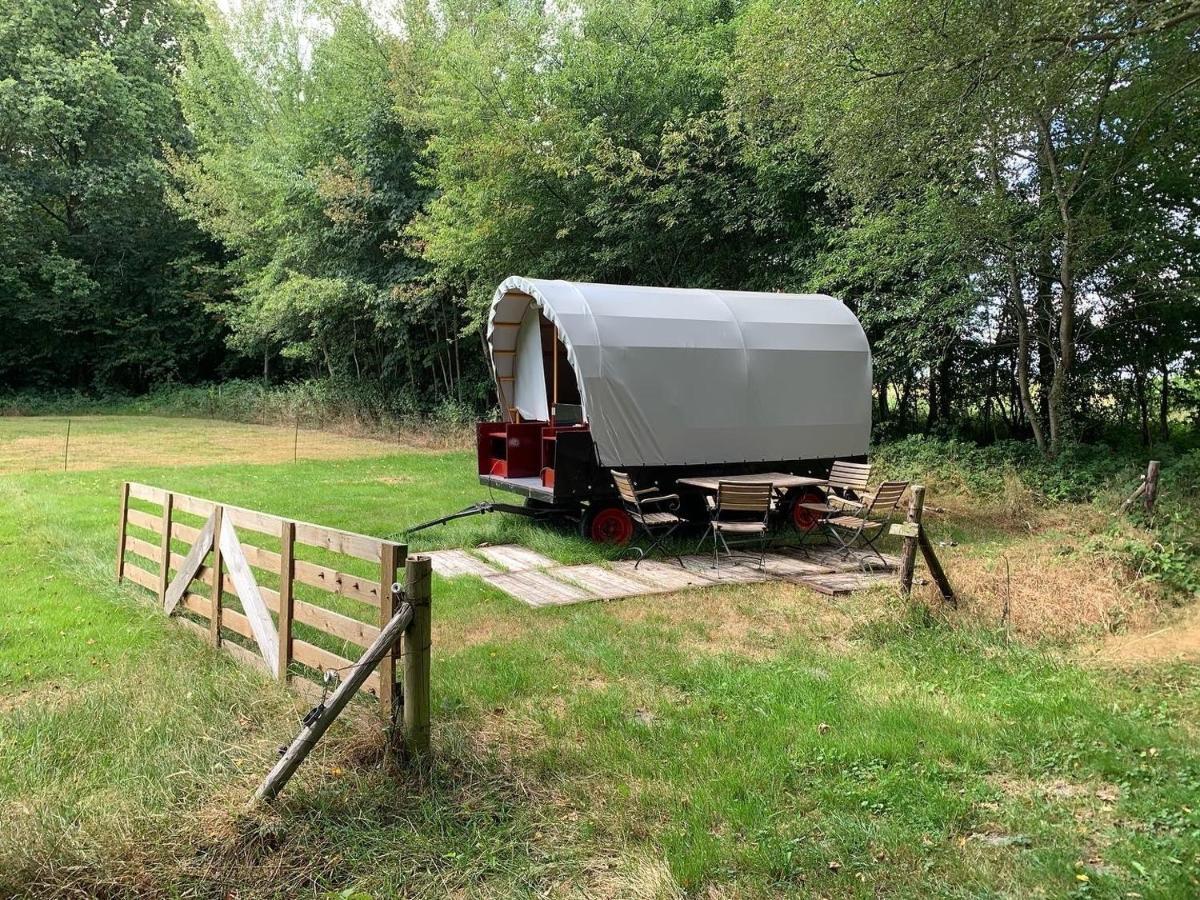 Huifkar In Landelijke Omgeving De Mersken 9 Ureterp Eksteriør billede